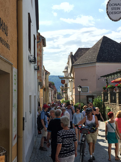  Dürnstein ist Anziehungspunkt für viele Touristen