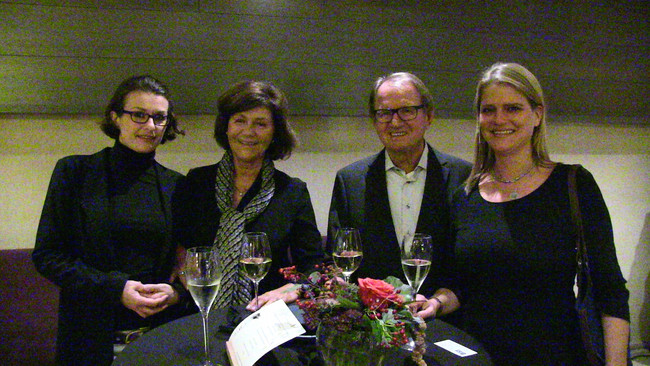  Anna Schnöring (Marketing), Susanne Haas (Gattin), Dr. Karl Haas (Chirurg),  Caroline von Döring (Architektin)