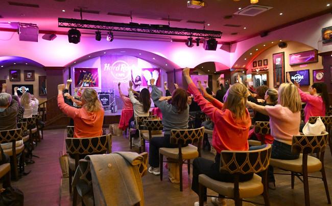 Fotos Credit: F. Rollitz/ABR
Pink Yoga Brunch