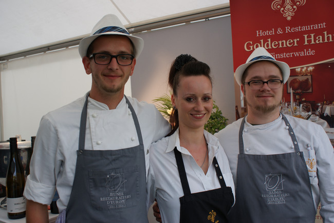 Yana Marinova (Disy Marketingassistentin) und Andreas Otto (Disy Marketingleiter)