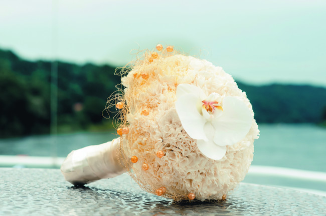 Diesen Brautstrauß gestaltete: Blumen Mende
