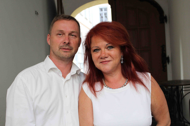 Jens Poschmann (Sales Manager) und Ines Gnörich-Poschmann (Anna G.)