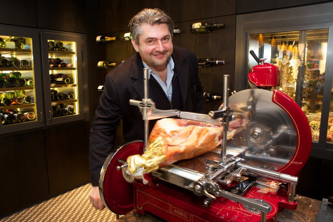  Chef de Cuisine im „Blauen Bock“ Hans Jörg Bachmeier
