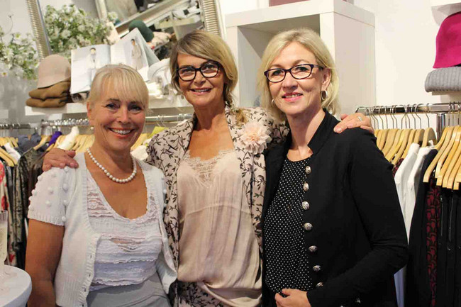 Gabriele Arnold, Cornelia Feldmann (Inhaberin No. 1 Women Style) und Frau Bormann