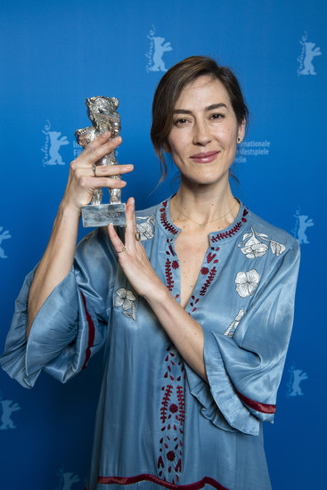 Silberner Bär Preis der Jury 2022: Robe of Gems von Natalia López Gallardo – Regisseurin Natalia López Gallardo (Foto: Alexander Janetzko/Berlinale 2022)