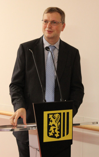 Jürgen Richter der Verwaltungsdirektor bedankt sich bei Stadt und Land für die Unterstützung und Zusammenarbeit