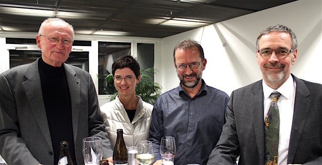  Prof. Dr. Uwe Wloka (Fakultät Informationstechnologie a.D., HTW Dresden), Simone Kleinschmidt (Referentin des sächsischen Staatsministeriums Umwelt und Landschaft), Dr.-Ing. Volker Kleinschmidt (GF Pro Terra Team), Dr. Peter Schu (GF GlaxoSmithKline Biologicals)
