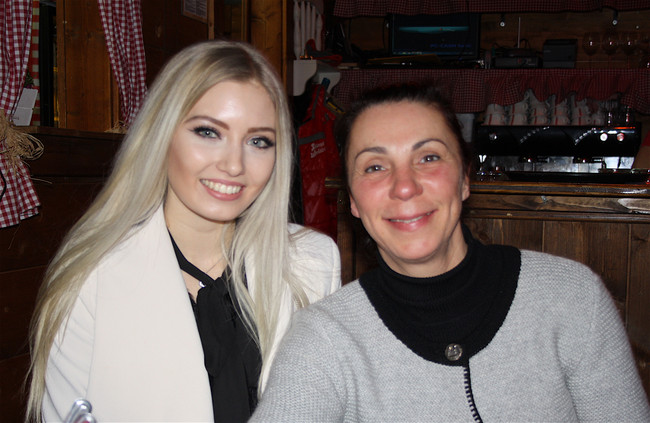  Soraya Kohlmann (Miss Sachsen 2017), Nicola Wieland (Geschäftsführerin Bergmann Eventgastronomie)
