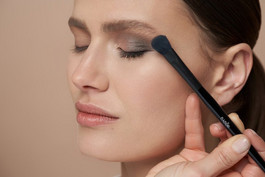 For your Eyes only – Festliche Looks zum Jahresende