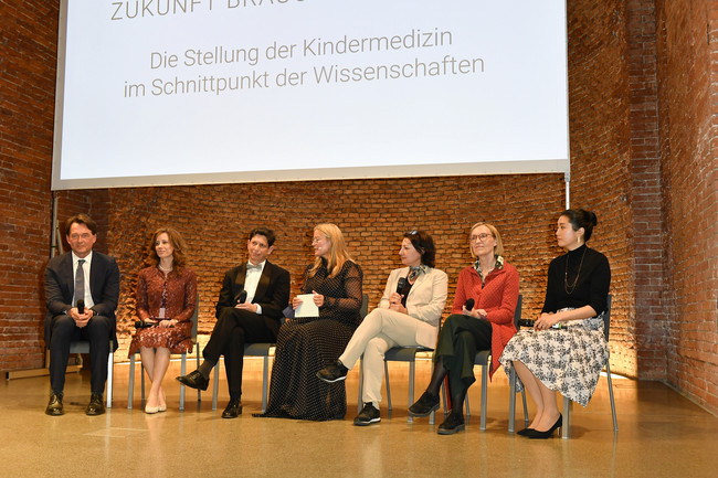 Prof. Dr. Dr. Matthias Tschöp, Prof. Dr. Francesca Biagini, Prof. Dr. Oliver Münsterer, Fraua Ferlemann,  Bettina de Mattia, Prof. Dr. Sabine Walper und Dr. Sarah Kim-Hellmuth