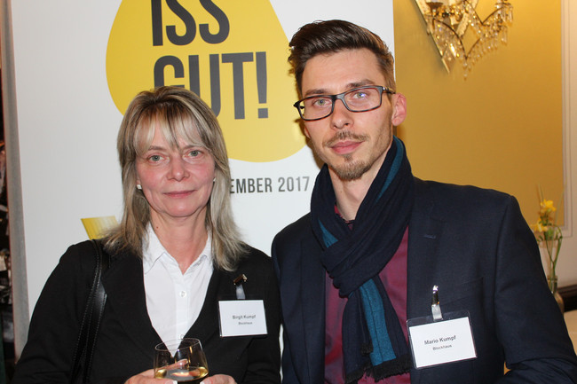  Birgit Kumpf (Geschäftsführung Blockhaus zum Waldfrieden) und Mario Kumpf (Geschäftsführung Blockhaus zum Waldfrieden)
