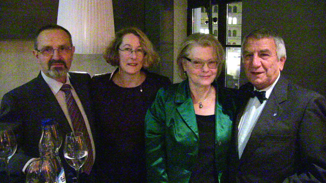  Brian Pendry (Architekt), Diane Burton (Europäisches Patentamt), Helga Pendry, Dino Vurro (Europäisches Parlament)