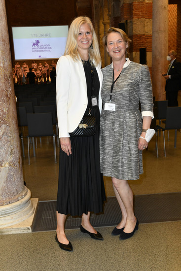 Friederike Fehrenbach und Stefanie zu Sayn-Wittgenstein