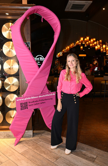 Fotos Credit: F. Rollitz/ABR
Pink Yoga Brunch