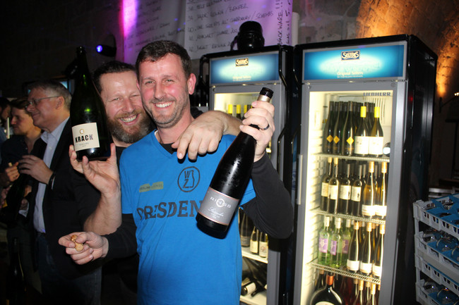  Auch die Gastgeber hatten Spaß: Matthias Gräfe (Inhaber Wein&Fein) und Jens Pietzonka (Inhaber Weinzentrale)