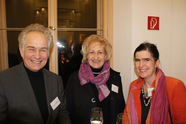  Prof. Dr. Tilo Weber (Germanistik, Uni Halle-Wittenberg), Evelin Graf (Inh. Evelin Graf Moden), Dr. Anne Weber (Ärztin, Praxis Gumblat & Weber)

