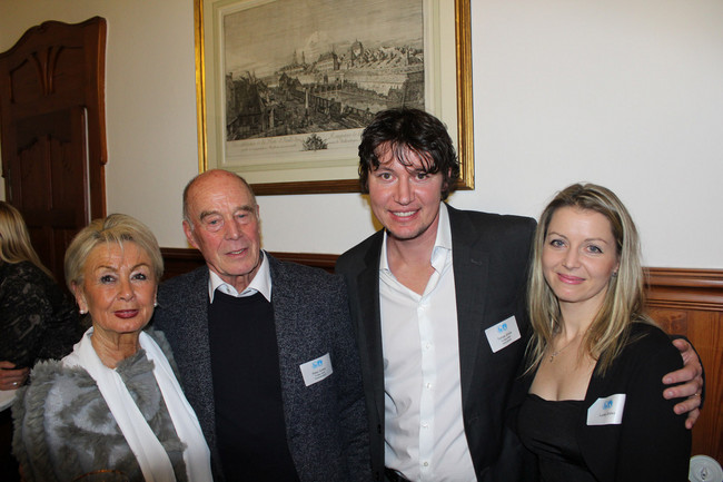  Ina und Peter Gorka (Ehrenpräsiden TC Blau-Weiß), Tomas Jiricka (Cheftrainer TC Blau-Weiß) mit Ehefrau Lucie Jiricka
