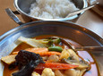 Der #hauptgang im thailändischen #restaurant Singha ist okay.
Auf der #mittagskarte findet man Gerichte wie dieses...